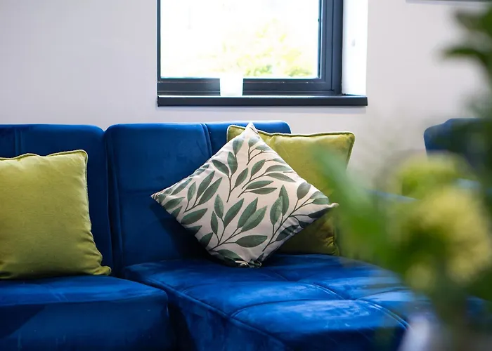 Superior 1-Bed Apartment With 2 Sofa Beds Sleeps 6